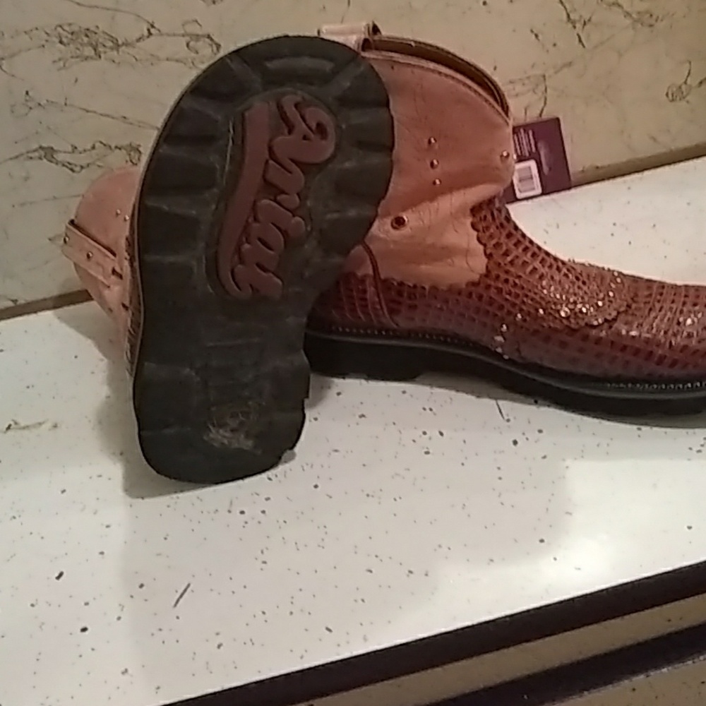 Boots - Picture 2 of 2